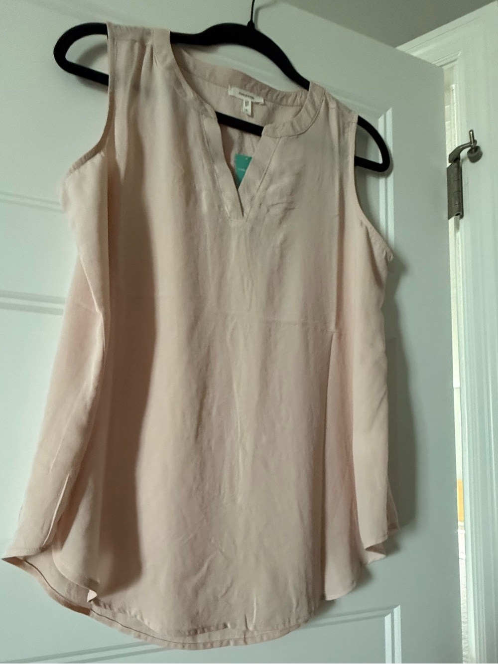 Maurices Pale Blush Sleeveless V-Notch Tank